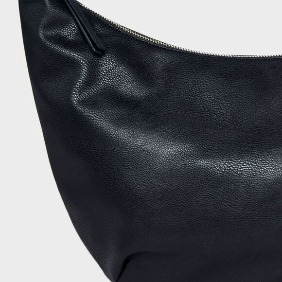 Universal Thread - Slouchy Crescent Sling Handbag - Universal Thread Black - Picture 4 of 4